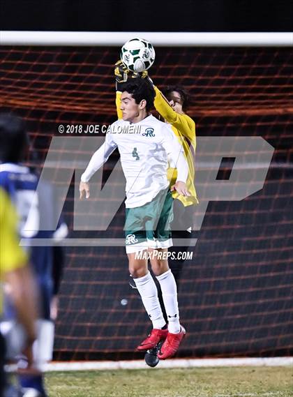 Thumbnail 3 in Central Catholic vs Reagan [Ronald] photogallery.