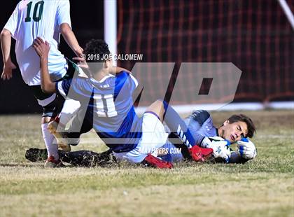 Thumbnail 2 in Central Catholic vs Reagan [Ronald] photogallery.