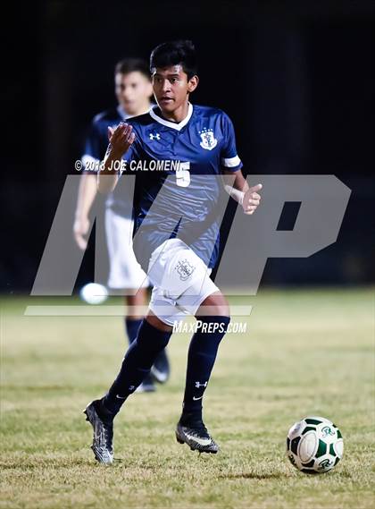 Thumbnail 2 in Central Catholic vs Reagan [Ronald] photogallery.