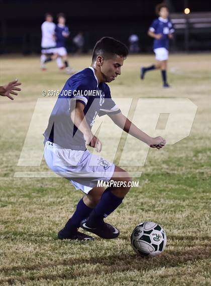 Thumbnail 2 in Central Catholic vs Reagan [Ronald] photogallery.