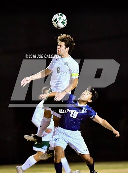 Thumbnail 2 in Central Catholic vs Reagan [Ronald] photogallery.