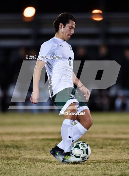 Thumbnail 3 in Central Catholic vs Reagan [Ronald] photogallery.