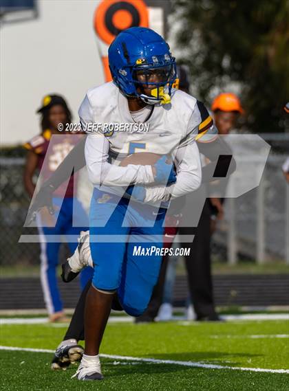Thumbnail 3 in Jefferson @ Middleton (Spring Game) photogallery.
