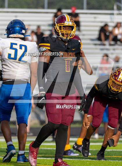 Thumbnail 3 in Jefferson @ Middleton (Spring Game) photogallery.