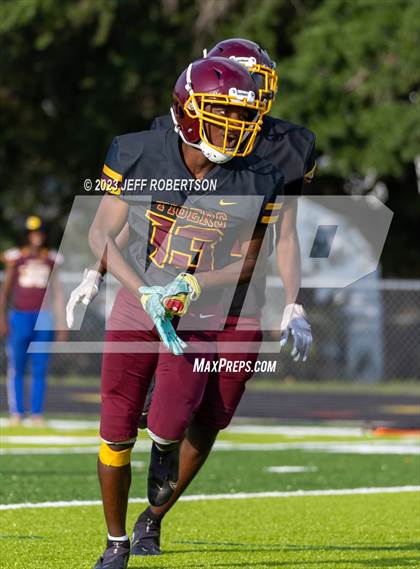 Thumbnail 2 in Jefferson @ Middleton (Spring Game) photogallery.
