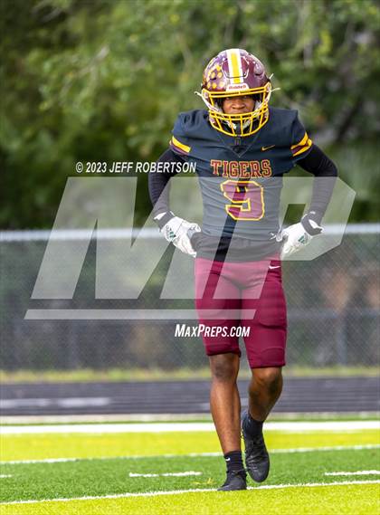 Thumbnail 1 in Jefferson @ Middleton (Spring Game) photogallery.