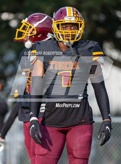 Thumbnail 1 in Jefferson @ Middleton (Spring Game) photogallery.