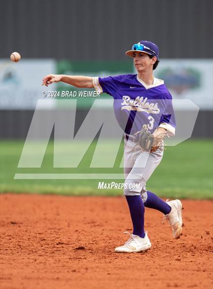 Thumbnail 1 in Ascension Catholic @ E.D. White photogallery.