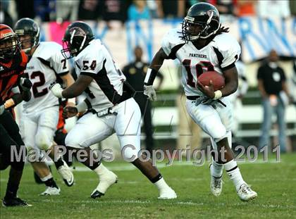 Thumbnail 3 in Calhoun City vs. Lumberton (MHSAA Class 2A Final) photogallery.