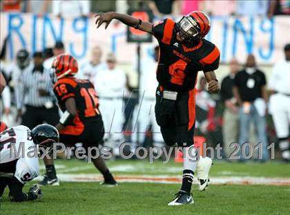 Thumbnail 2 in Calhoun City vs. Lumberton (MHSAA Class 2A Final) photogallery.
