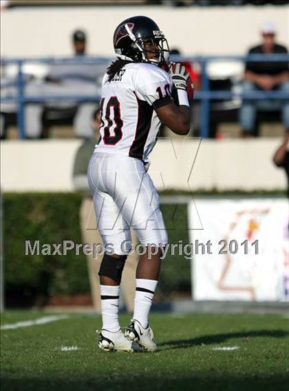 Thumbnail 2 in Calhoun City vs. Lumberton (MHSAA Class 2A Final) photogallery.