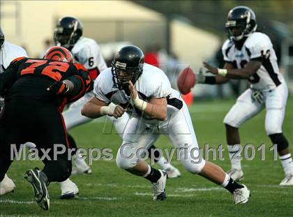 Thumbnail 1 in Calhoun City vs. Lumberton (MHSAA Class 2A Final) photogallery.