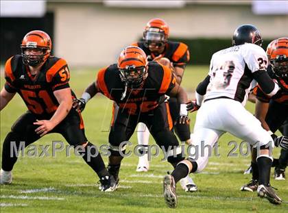 Thumbnail 2 in Calhoun City vs. Lumberton (MHSAA Class 2A Final) photogallery.