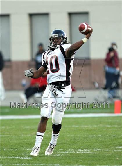 Thumbnail 3 in Calhoun City vs. Lumberton (MHSAA Class 2A Final) photogallery.
