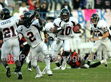 Thumbnail 2 in Calhoun City vs. Lumberton (MHSAA Class 2A Final) photogallery.