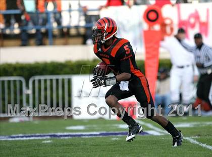 Thumbnail 2 in Calhoun City vs. Lumberton (MHSAA Class 2A Final) photogallery.