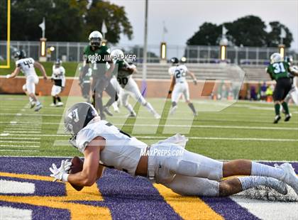 Thumbnail 2 in Vandegrift @ Ellison photogallery.