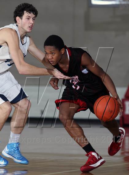 Thumbnail 3 in Kingwood vs. Hillcrest (McDonald's Texas Invitational) photogallery.
