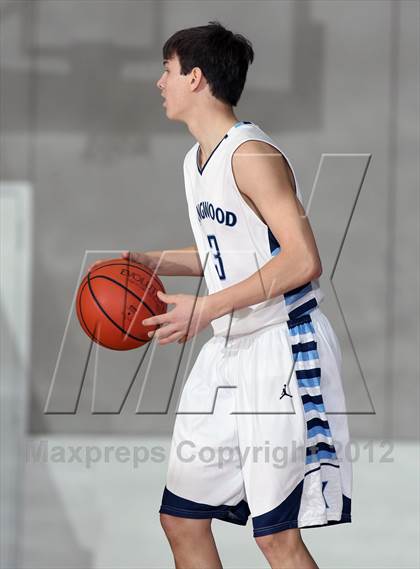 Thumbnail 2 in Kingwood vs. Hillcrest (McDonald's Texas Invitational) photogallery.