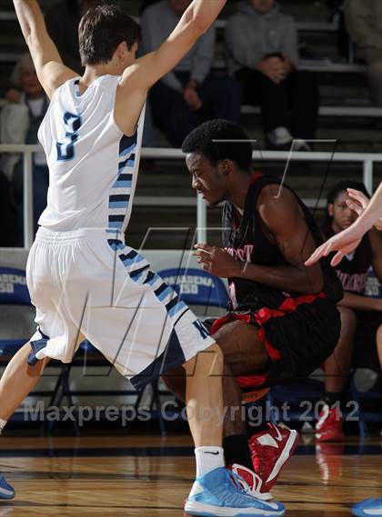 Thumbnail 1 in Kingwood vs. Hillcrest (McDonald's Texas Invitational) photogallery.