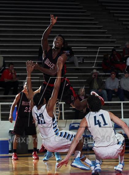 Thumbnail 2 in Kingwood vs. Hillcrest (McDonald's Texas Invitational) photogallery.