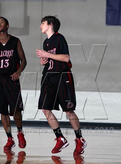 Thumbnail 3 in Kingwood vs. Hillcrest (McDonald's Texas Invitational) photogallery.