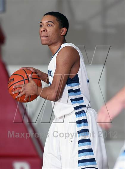 Thumbnail 1 in Kingwood vs. Hillcrest (McDonald's Texas Invitational) photogallery.