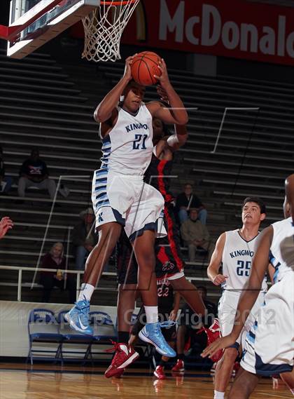 Thumbnail 2 in Kingwood vs. Hillcrest (McDonald's Texas Invitational) photogallery.