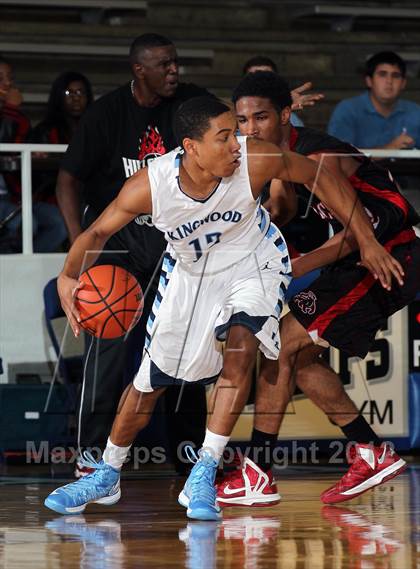 Thumbnail 1 in Kingwood vs. Hillcrest (McDonald's Texas Invitational) photogallery.
