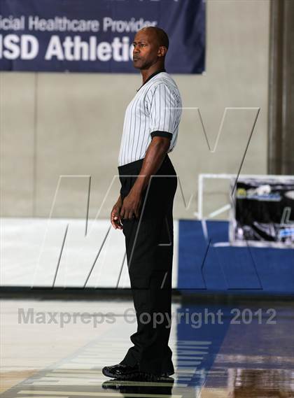 Thumbnail 1 in Kingwood vs. Hillcrest (McDonald's Texas Invitational) photogallery.