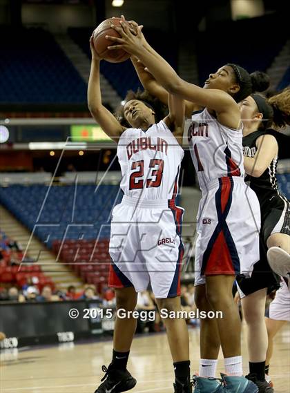 Thumbnail 2 in Dublin vs. Archbishop Mitty (CIF NorCal Regional D2 Final) photogallery.