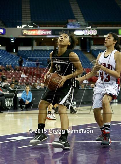 Thumbnail 1 in Dublin vs. Archbishop Mitty (CIF NorCal Regional D2 Final) photogallery.