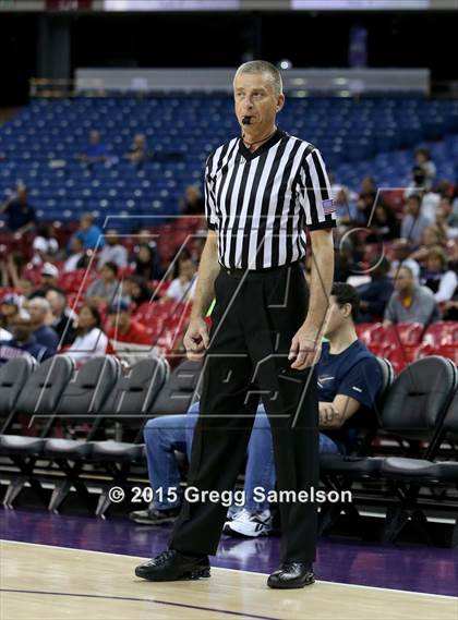 Thumbnail 1 in Dublin vs. Archbishop Mitty (CIF NorCal Regional D2 Final) photogallery.
