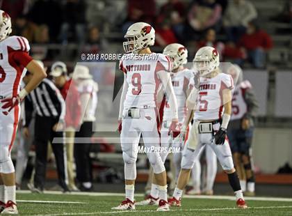 Thumbnail 3 in Malakoff vs. Pottsboro (UIL 3A Division 1 Region II Bi-District) photogallery.
