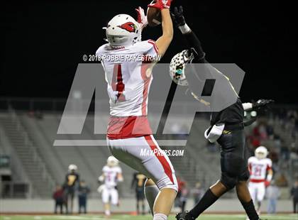 Thumbnail 1 in Malakoff vs. Pottsboro (UIL 3A Division 1 Region II Bi-District) photogallery.