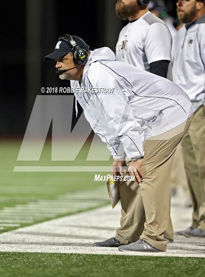 Thumbnail 3 in Malakoff vs. Pottsboro (UIL 3A Division 1 Region II Bi-District) photogallery.