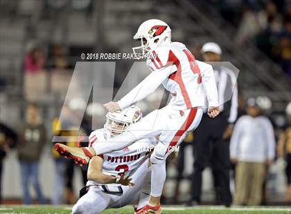 Thumbnail 2 in Malakoff vs. Pottsboro (UIL 3A Division 1 Region II Bi-District) photogallery.