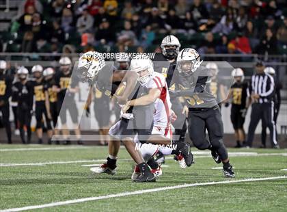 Thumbnail 3 in Malakoff vs. Pottsboro (UIL 3A Division 1 Region II Bi-District) photogallery.