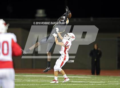 Thumbnail 2 in Malakoff vs. Pottsboro (UIL 3A Division 1 Region II Bi-District) photogallery.