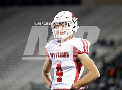Thumbnail 1 in Malakoff vs. Pottsboro (UIL 3A Division 1 Region II Bi-District) photogallery.