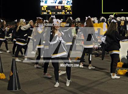 Thumbnail 2 in Malakoff vs. Pottsboro (UIL 3A Division 1 Region II Bi-District) photogallery.
