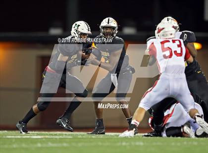 Thumbnail 1 in Malakoff vs. Pottsboro (UIL 3A Division 1 Region II Bi-District) photogallery.
