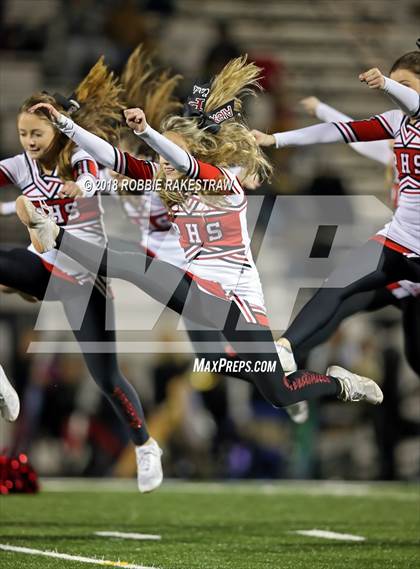 Thumbnail 3 in Malakoff vs. Pottsboro (UIL 3A Division 1 Region II Bi-District) photogallery.