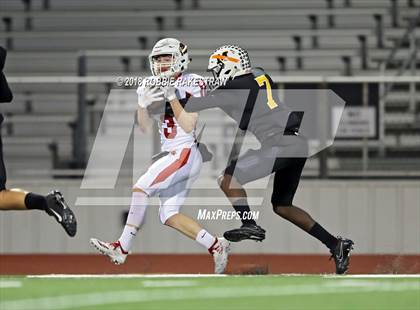 Thumbnail 2 in Malakoff vs. Pottsboro (UIL 3A Division 1 Region II Bi-District) photogallery.