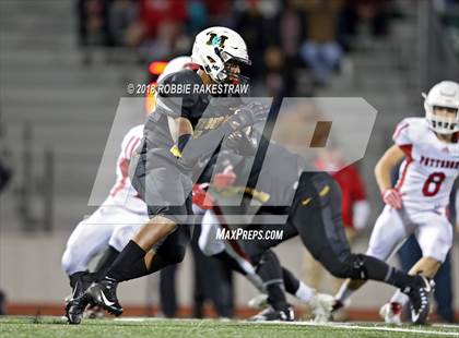 Thumbnail 3 in Malakoff vs. Pottsboro (UIL 3A Division 1 Region II Bi-District) photogallery.