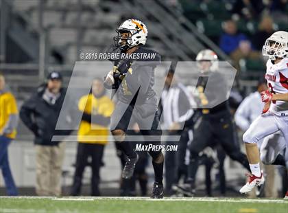 Thumbnail 3 in Malakoff vs. Pottsboro (UIL 3A Division 1 Region II Bi-District) photogallery.