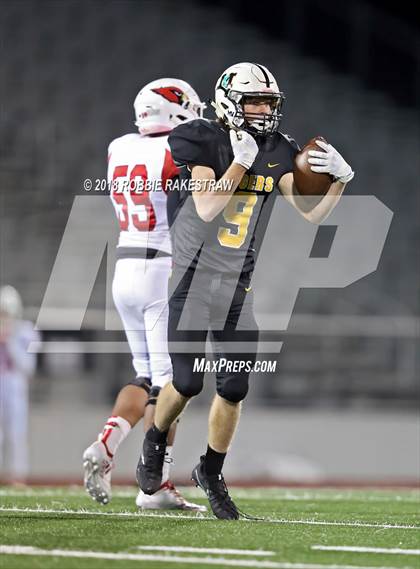 Thumbnail 3 in Malakoff vs. Pottsboro (UIL 3A Division 1 Region II Bi-District) photogallery.