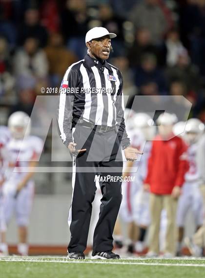 Thumbnail 2 in Malakoff vs. Pottsboro (UIL 3A Division 1 Region II Bi-District) photogallery.