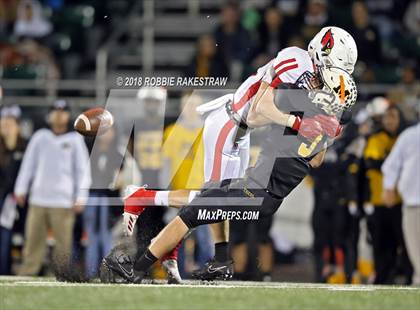 Thumbnail 2 in Malakoff vs. Pottsboro (UIL 3A Division 1 Region II Bi-District) photogallery.