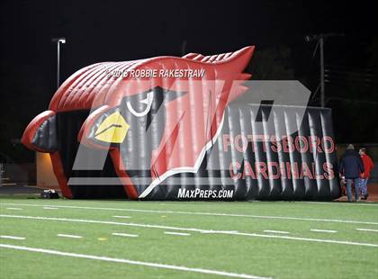 Thumbnail 2 in Malakoff vs. Pottsboro (UIL 3A Division 1 Region II Bi-District) photogallery.